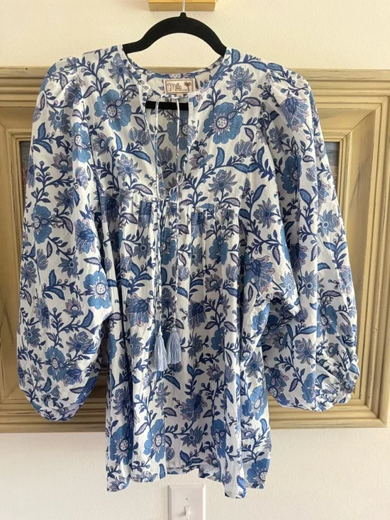 Mille Resort & Travel ‘Thalia Blouse’ - Picture 3 of 6